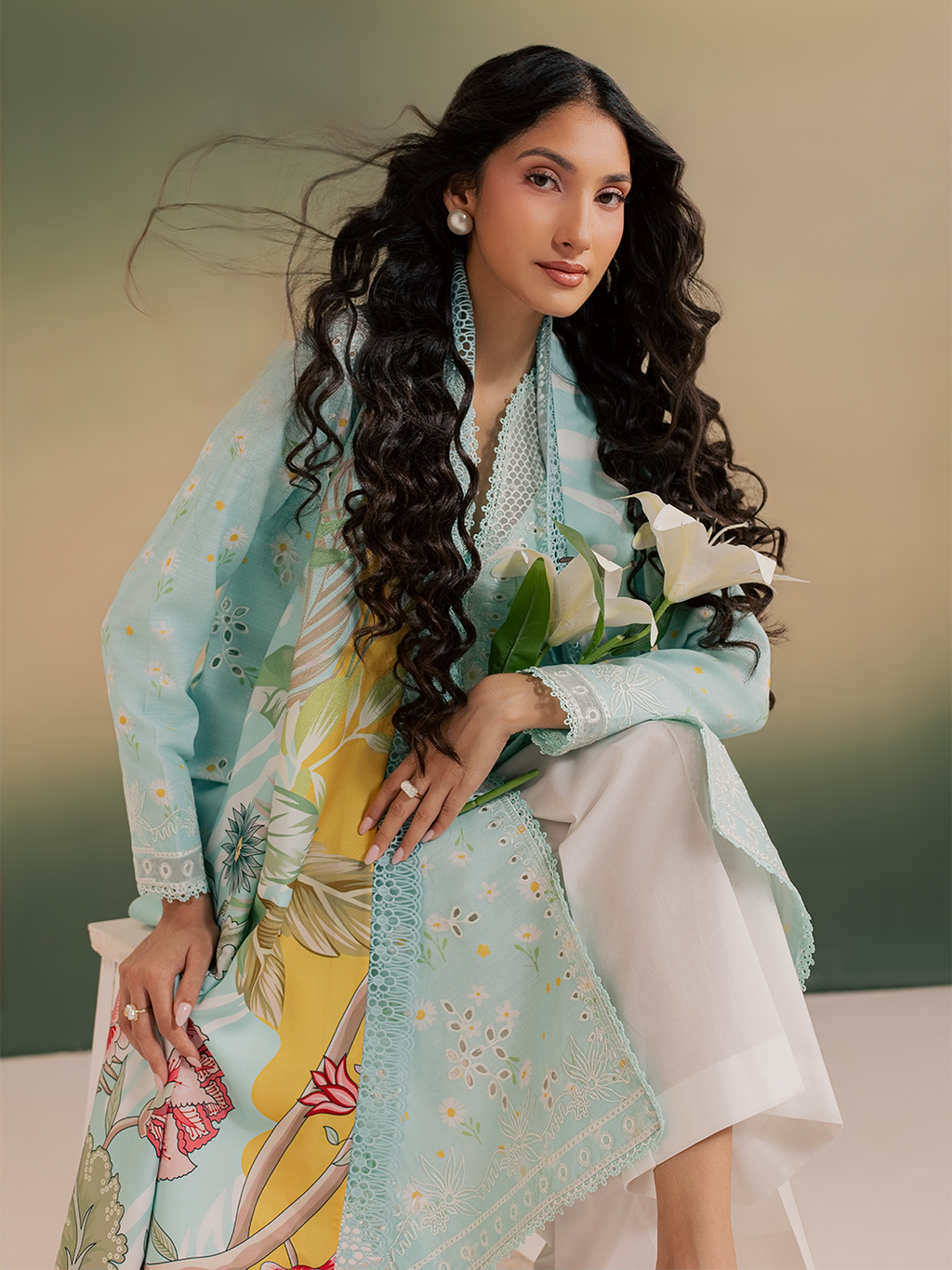 Mahnur | Sage winter Lilen | IIM-05
