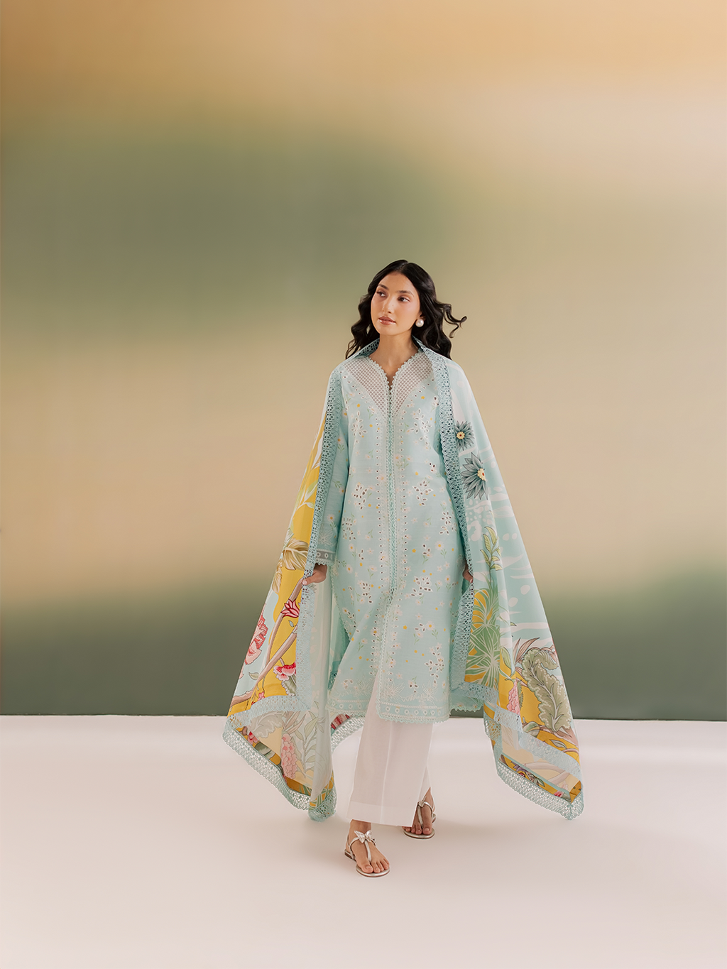 Mahnur | Sage winter Lilen | IIM-05