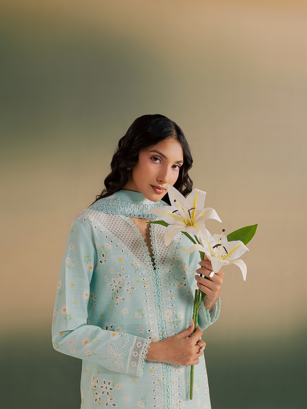 Mahnur | Sage winter Lilen | IIM-05