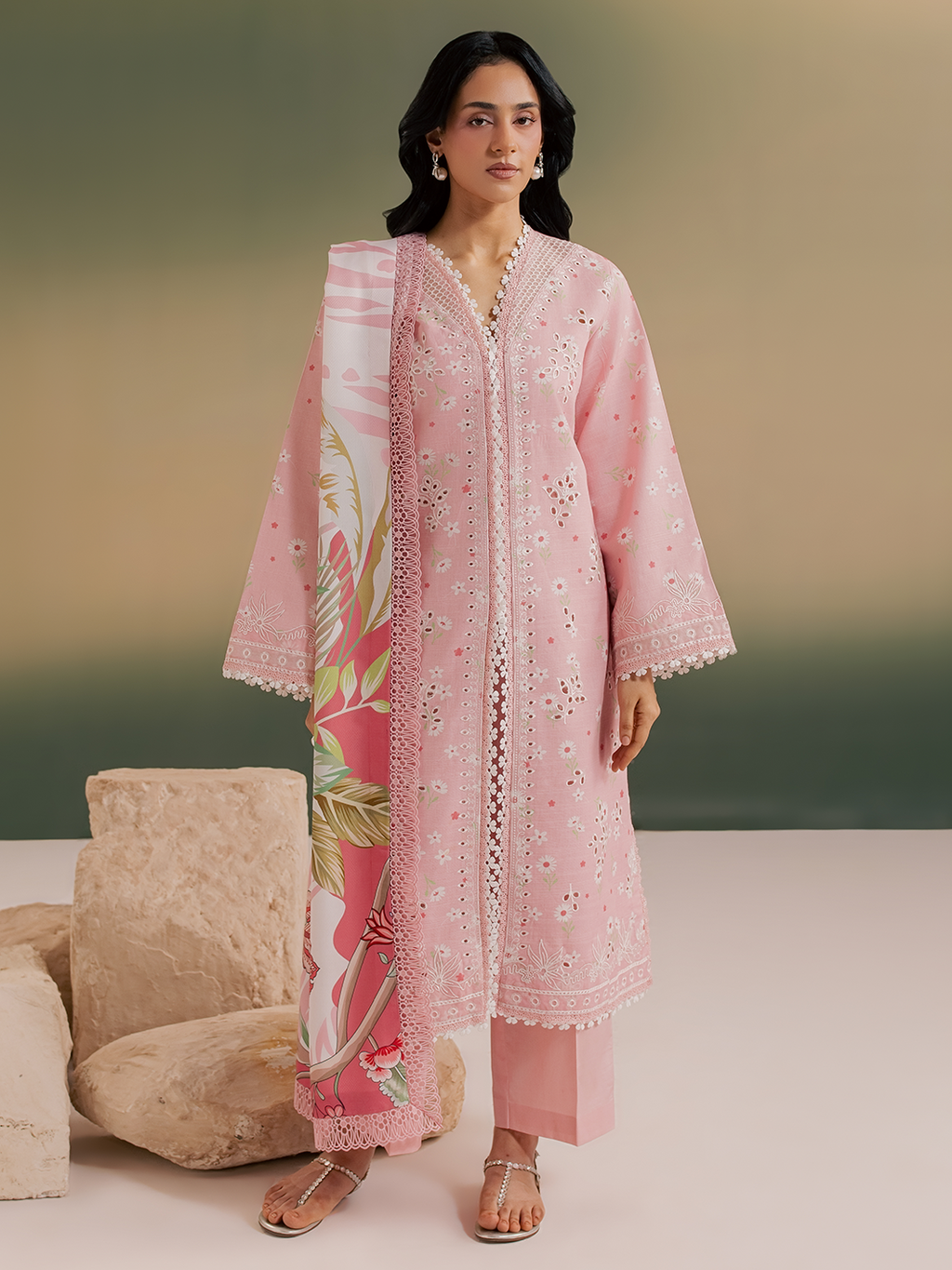 Mahnur | Sage winter Lilen | IIM-06