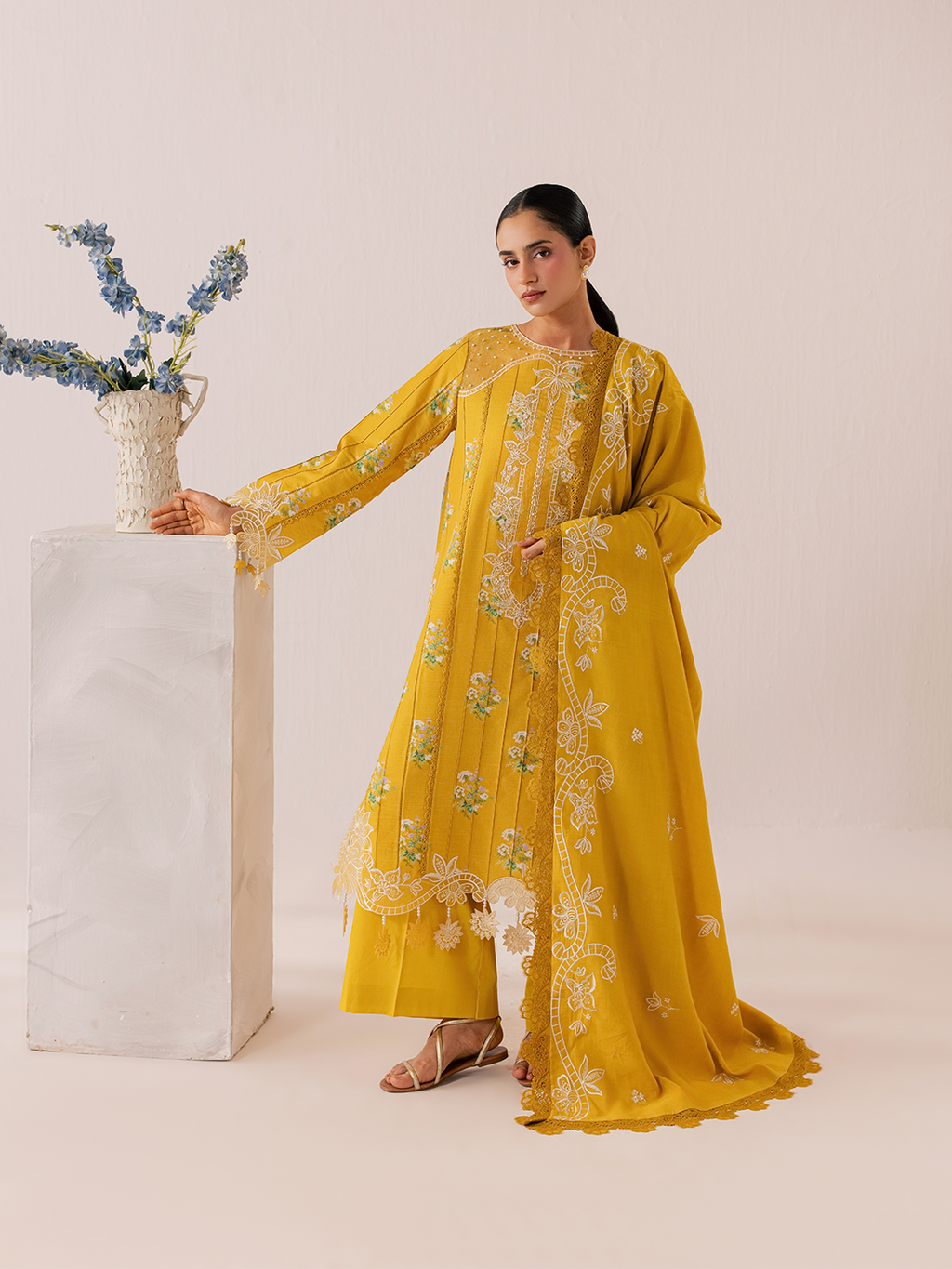 Mahnur | Sage winter Viscose | IIM-08