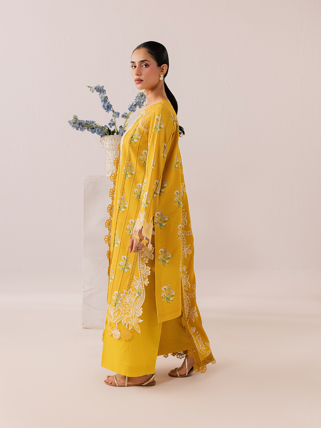 Mahnur | Sage winter Viscose | IIM-08