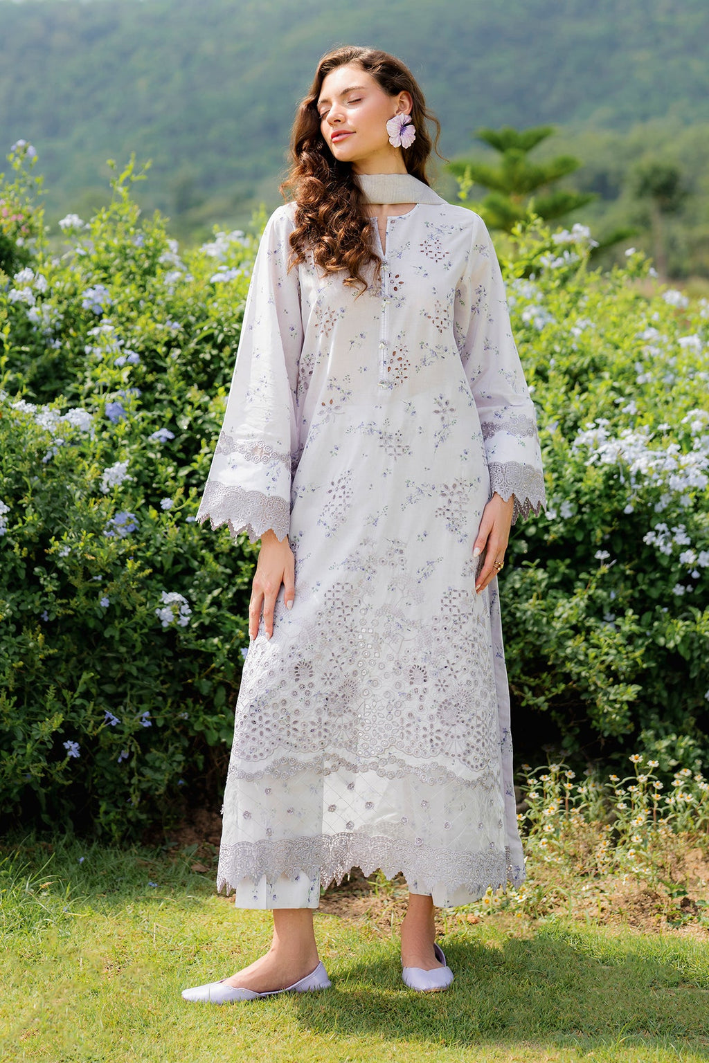 Baroque | Embroidered Lawn | UF-4211