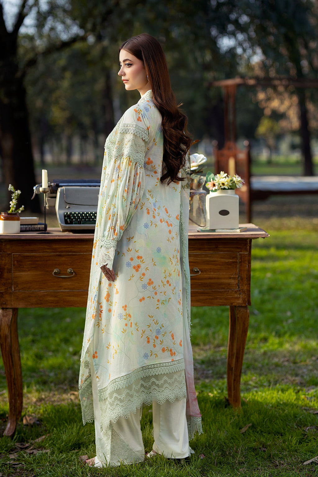 Noor-e-Fajar | Chikankari Lawn | CK-04