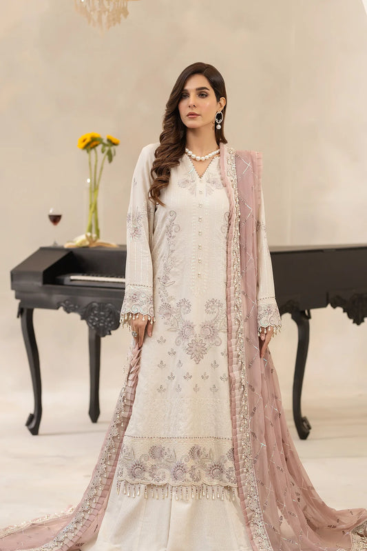 RAEESA | EMBROIDERED KARANDI | DK:005
