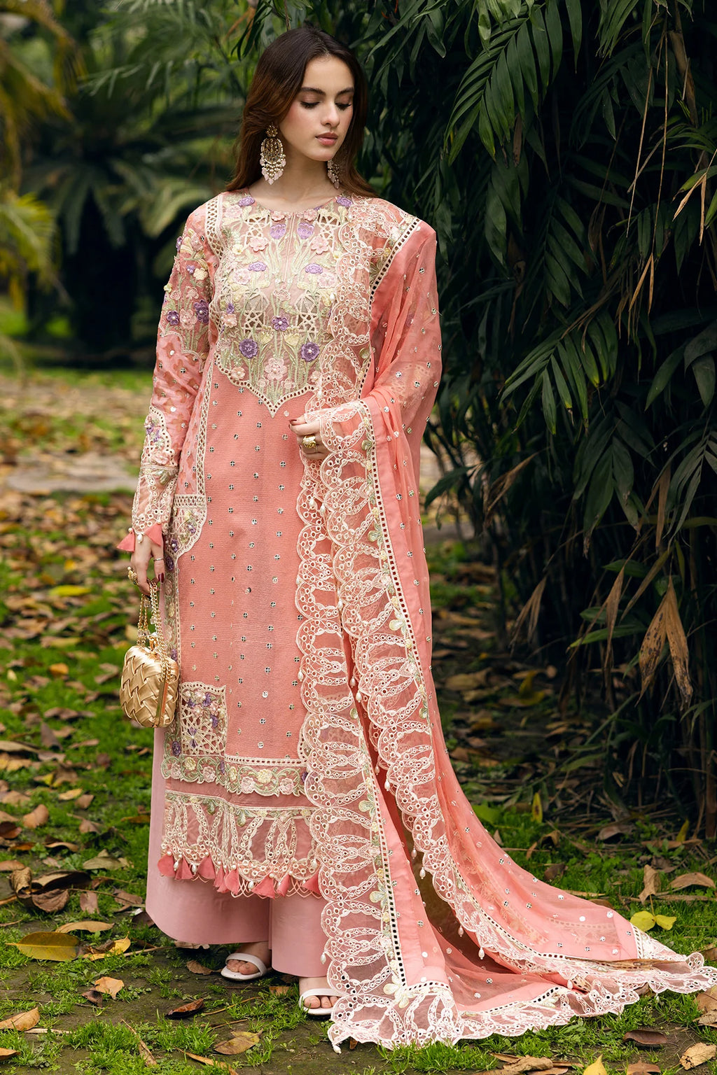 Raeesa | Garden of Eve Luxury Lawn 25 |  Evanna_B