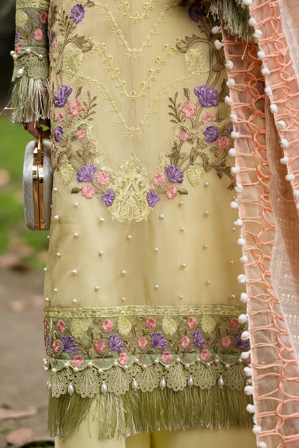 Raeesa | Garden of Eve Luxury Lawn 25 |  Evara_B