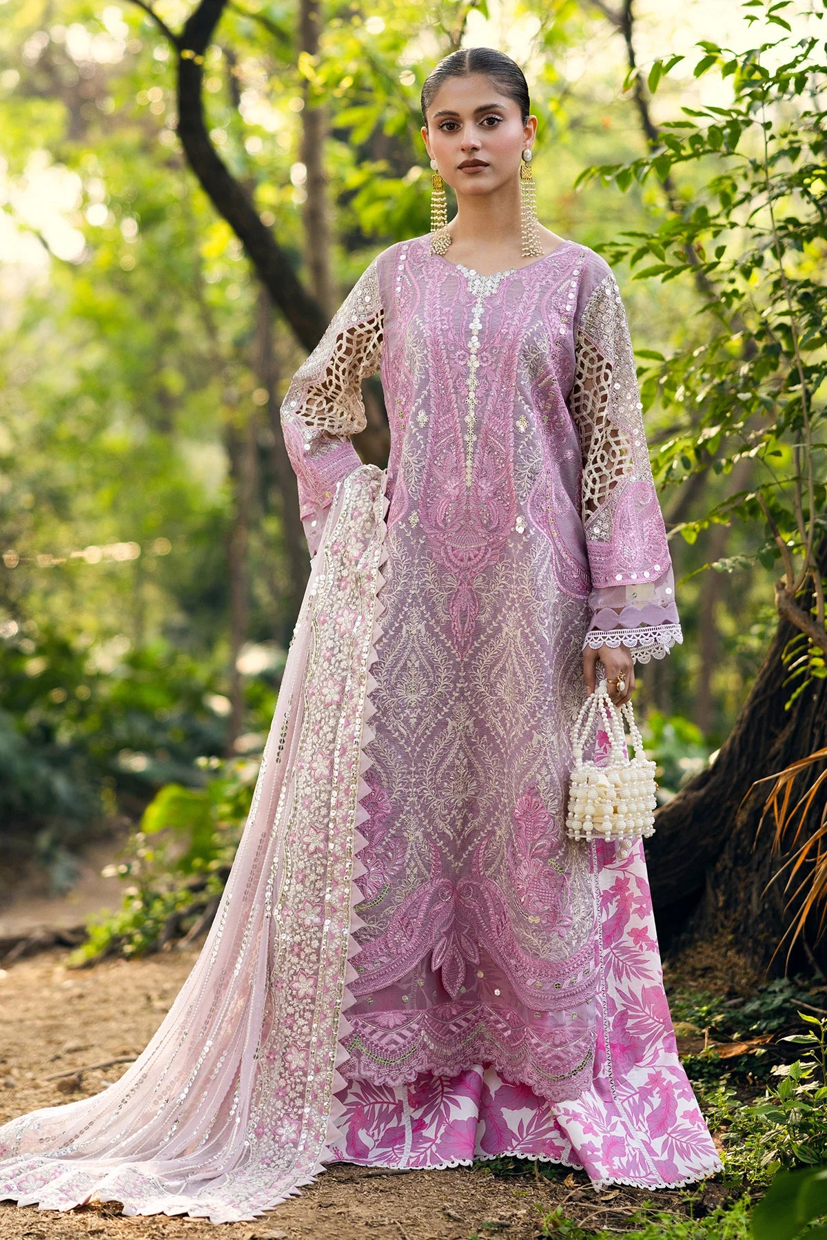 Raeesa | Garden of Eve Luxury Lawn 25 |   Evora_B