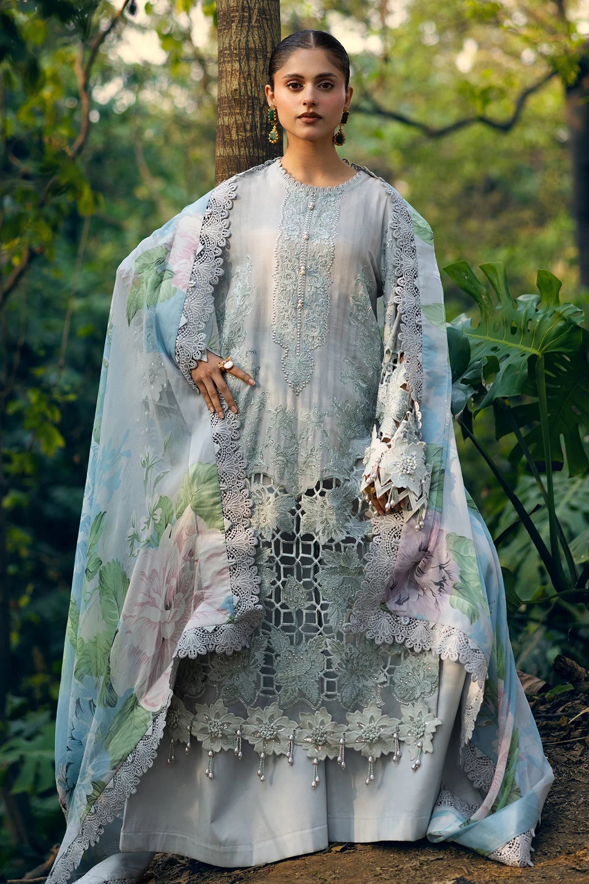 Raeesa | Garden of Eve Luxury Lawn 25 |  Evah_B