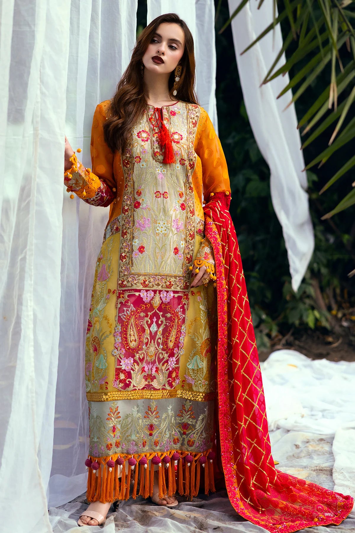 Raeesa | Garden of Eve Luxury Lawn 25 |    Evraen_A