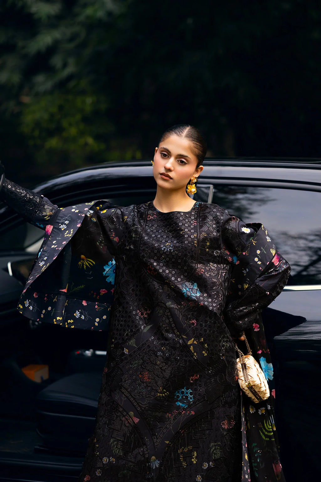 Raeesa | Garden of Eve Luxury Lawn 25 | Evynne_B