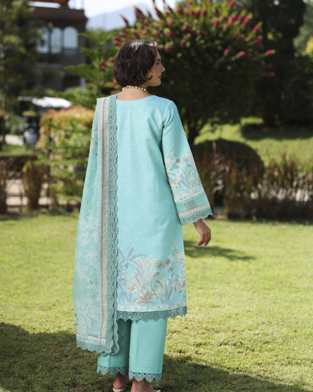 Ayleen | Weave & Wonder Digital Printed Lawn | Gulzaar