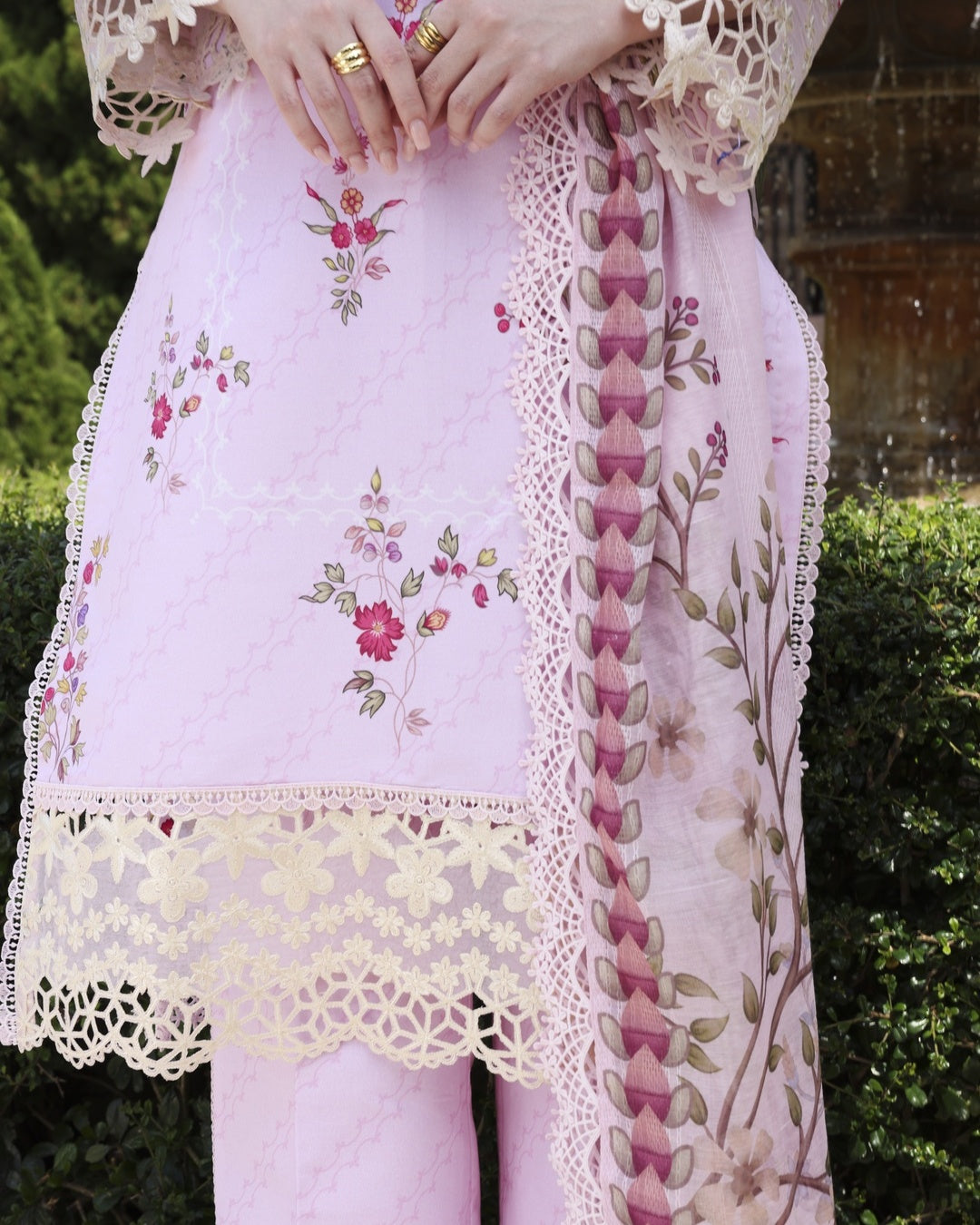 Ayleen | Weave & Wonder Digital Printed Lawn | Andaaz