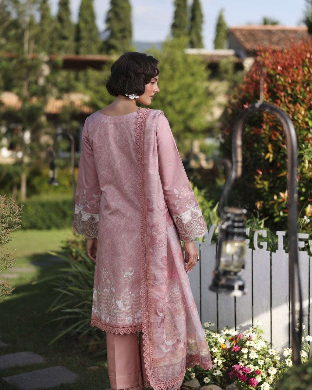 Ayleen | Weave & Wonder Digital Printed Lawn | Khushrang
