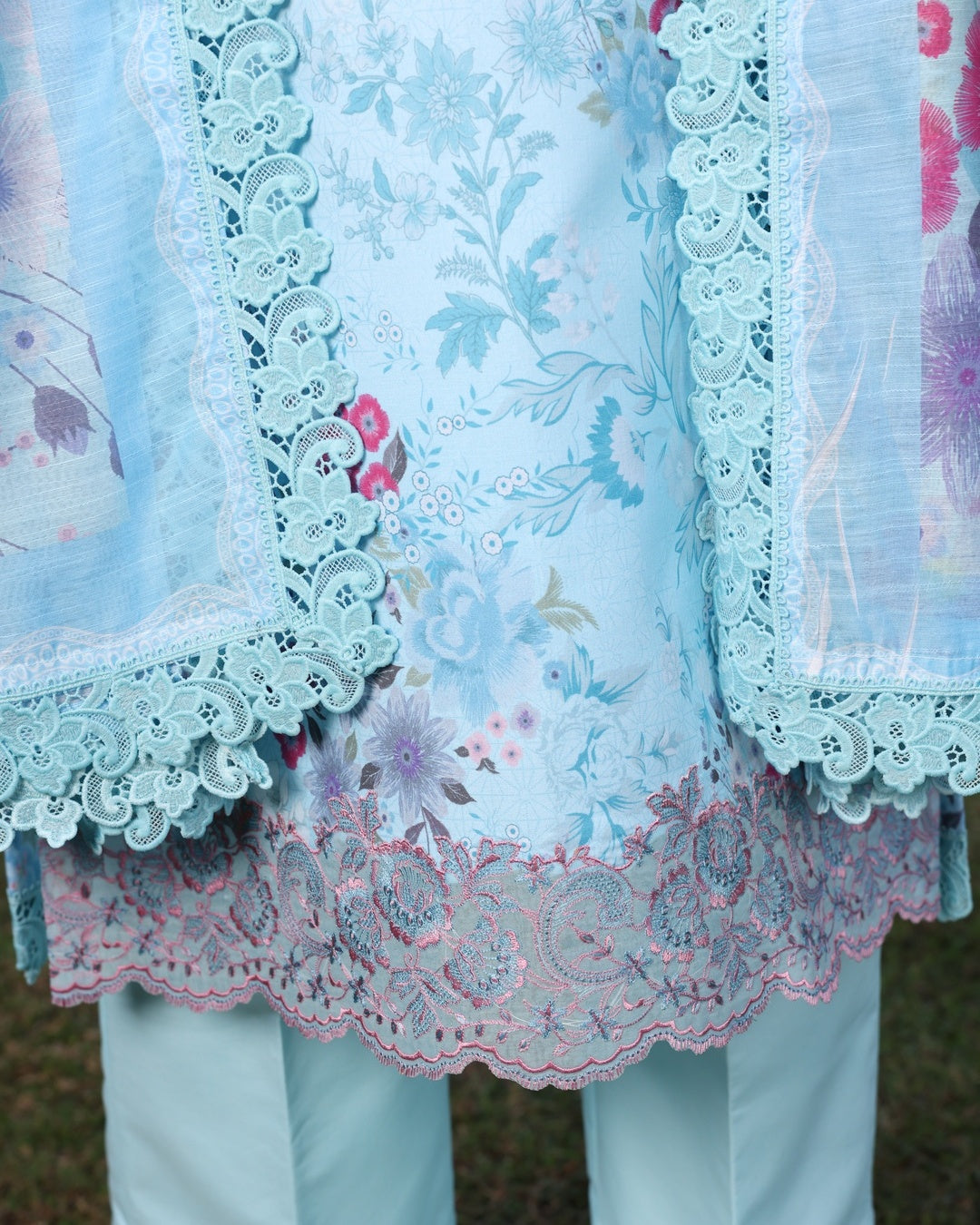 Ayleen | Weave & Wonder Digital Printed Lawn | Mehfooz