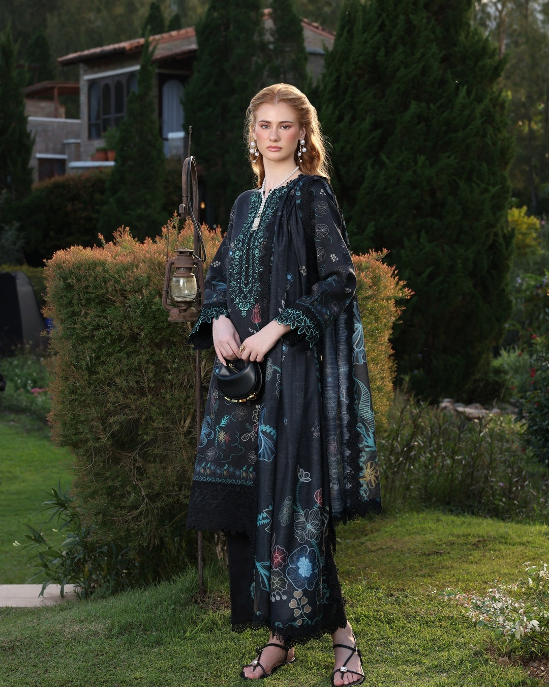 Ayleen | Weave & Wonder Digital Printed Lawn | Gulraana