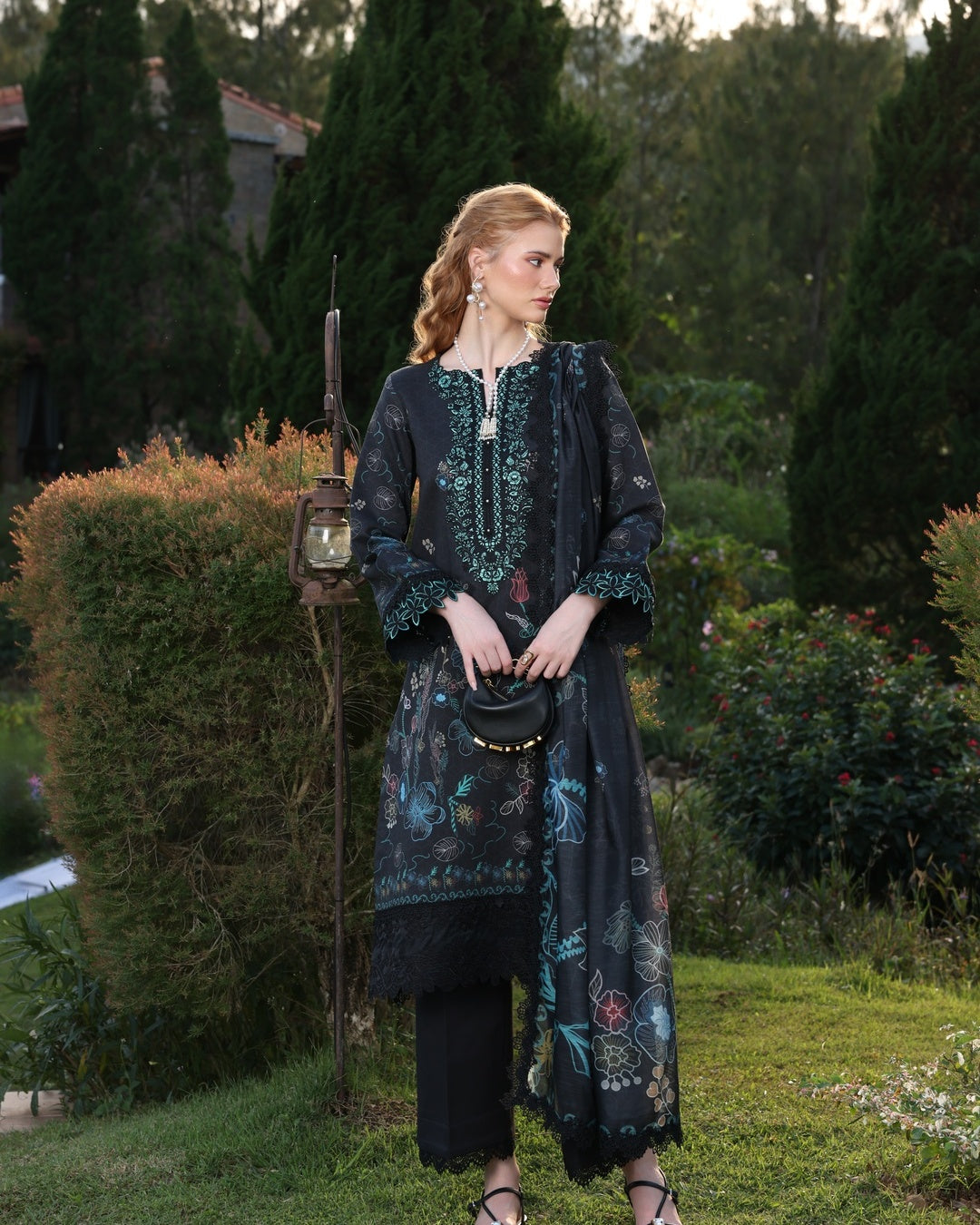 Ayleen | Weave & Wonder Digital Printed Lawn | Gulraana
