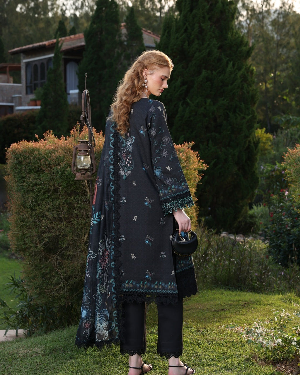 Ayleen | Weave & Wonder Digital Printed Lawn | Gulraana