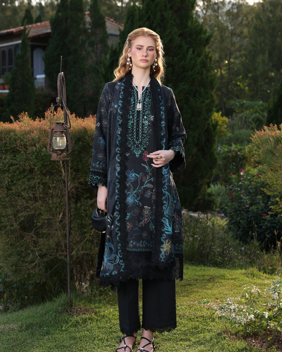 Ayleen | Weave & Wonder Digital Printed Lawn | Gulraana