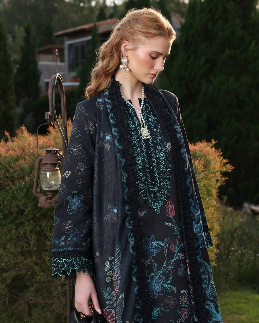 Ayleen | Weave & Wonder Digital Printed Lawn | Gulraana