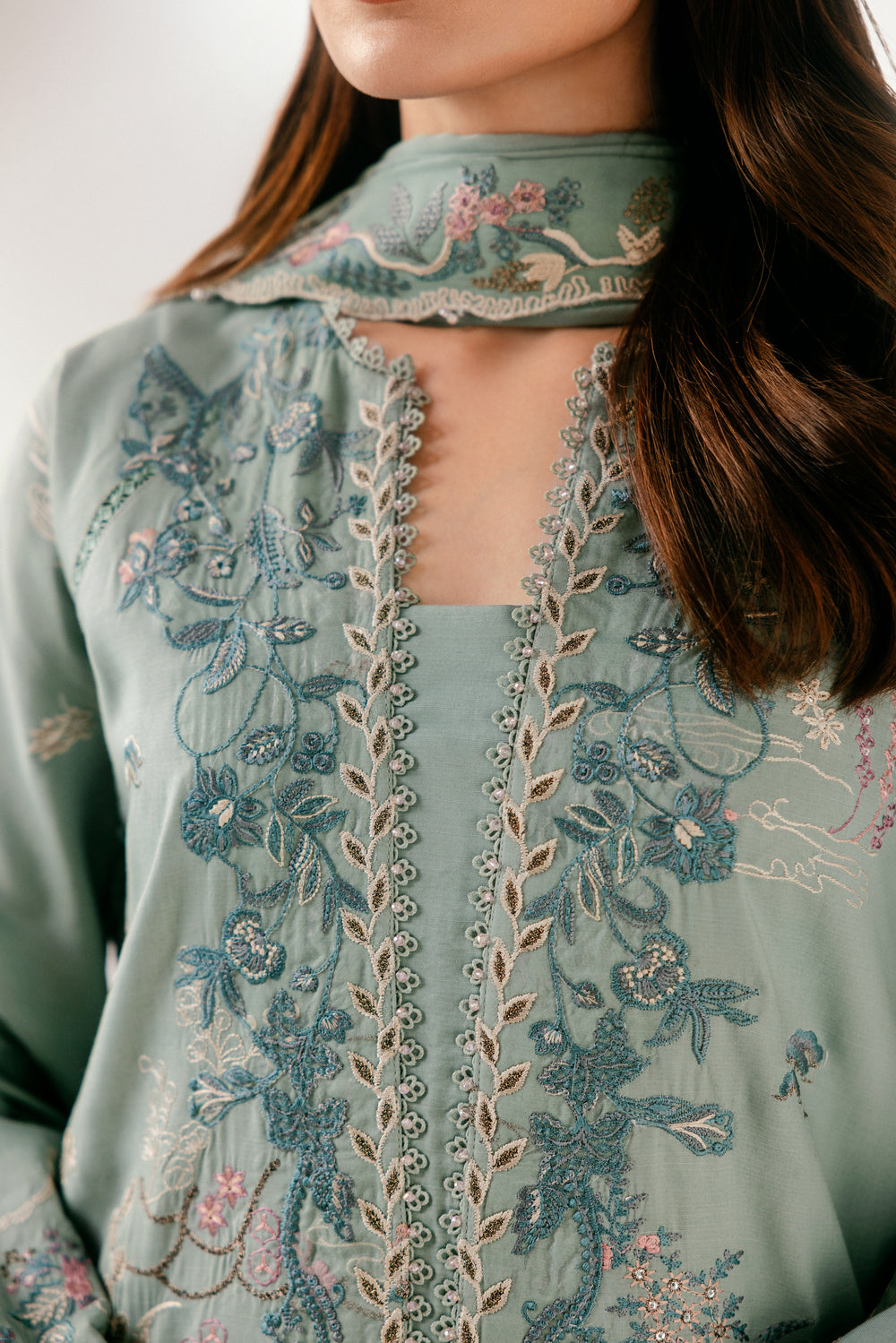 Florent | Luxe Silk Edit 26 Winter | Emeraude