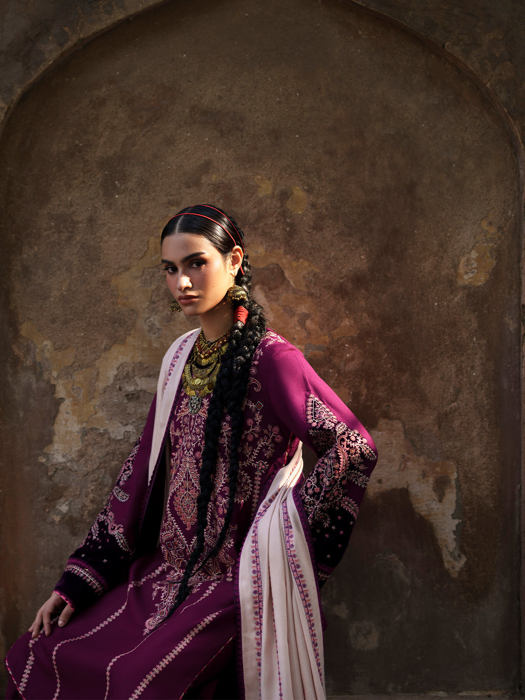 BIn Ilyas | Gulnar Karandi '26 Winter | 1013 A