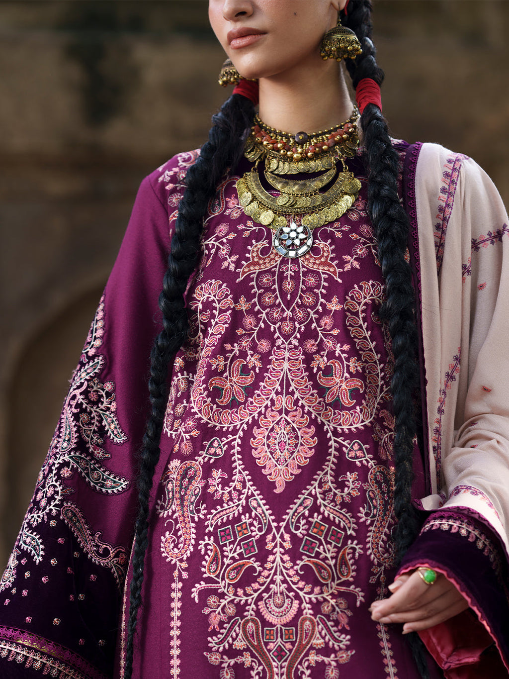 BIn Ilyas | Gulnar Karandi '26 Winter | 1013 A