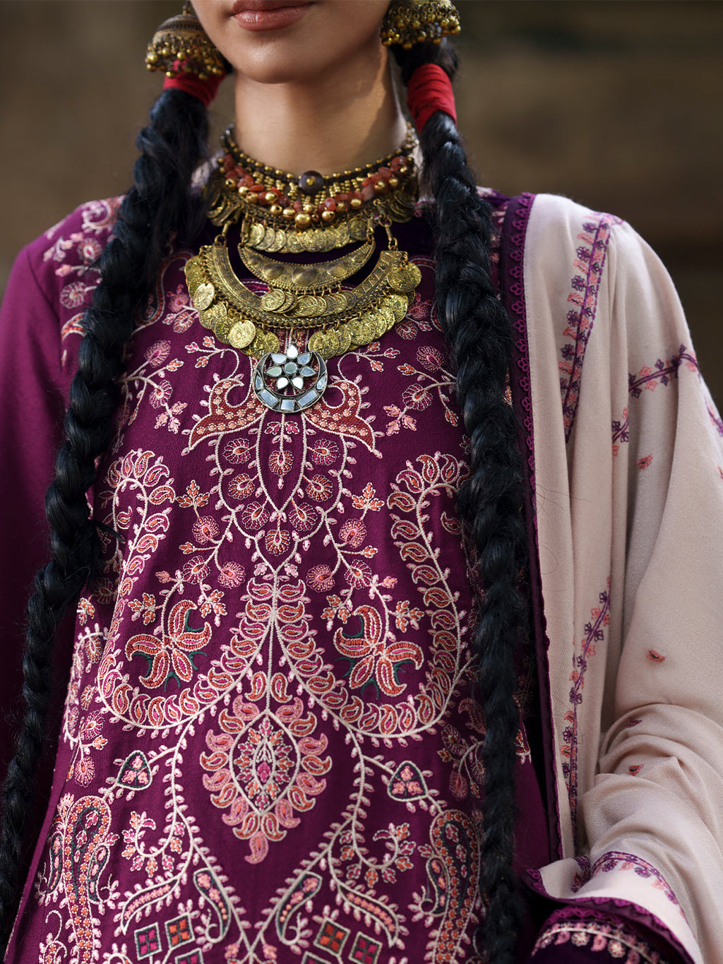 BIn Ilyas | Gulnar Karandi '26 Winter | 1013 A