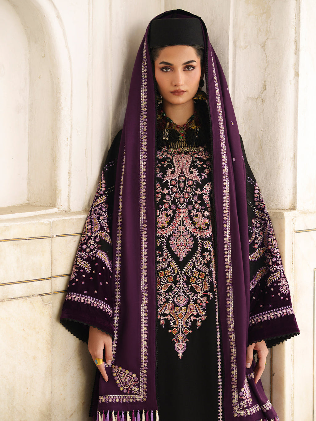 BIn Ilyas | Gulnar Karandi '26 Winter | 1013 B