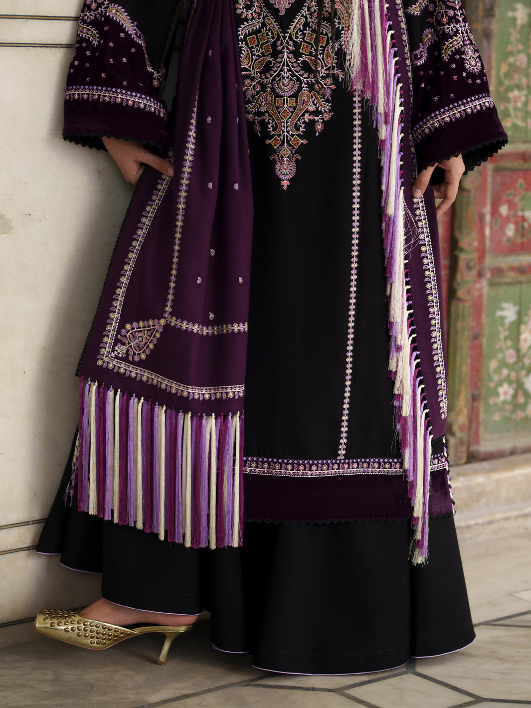 BIn Ilyas | Gulnar Karandi '26 Winter | 1013 B
