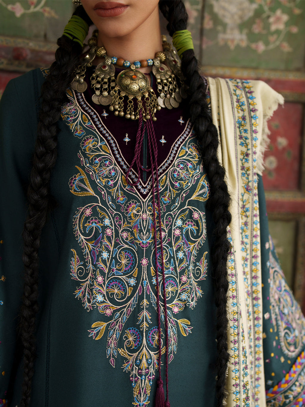 BIn Ilyas | Gulnar Karandi '26 Winter | 1014 A