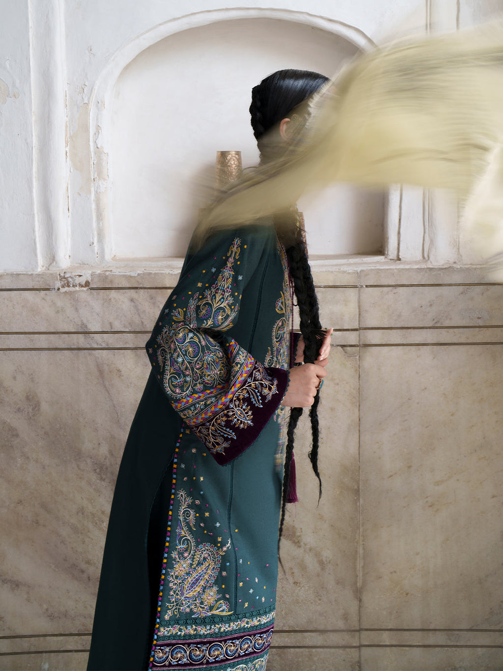 BIn Ilyas | Gulnar Karandi '26 Winter | 1014 A