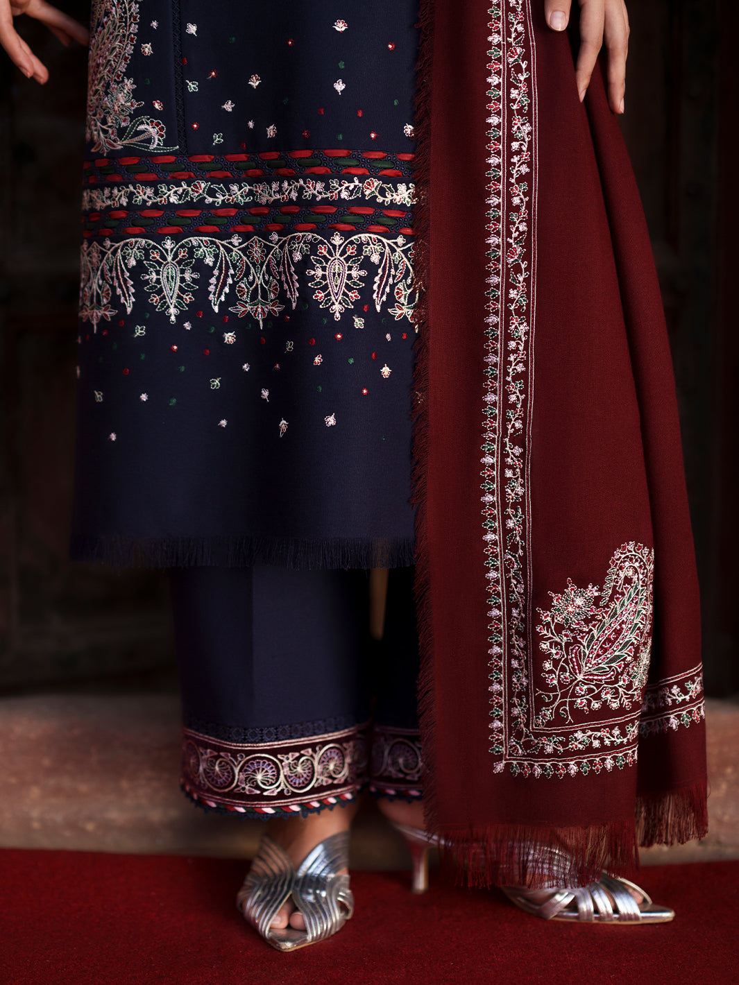 BIn Ilyas | Gulnar Karandi '26 Winter | 1014 B
