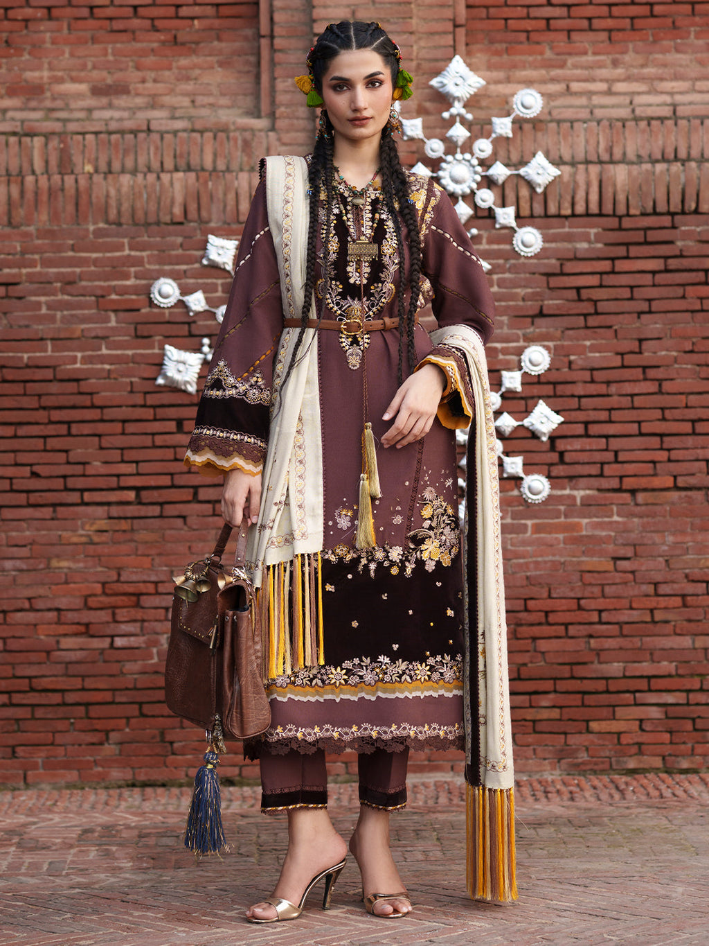 BIn Ilyas | Gulnar Karandi '26 Winter | 1015 A