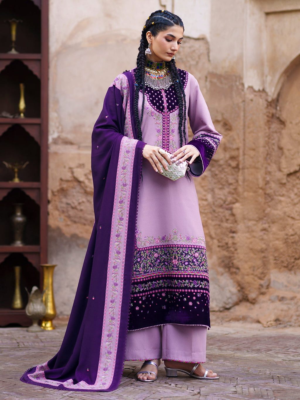 BIn Ilyas | Gulnar Karandi '26 Winter | 1016 A