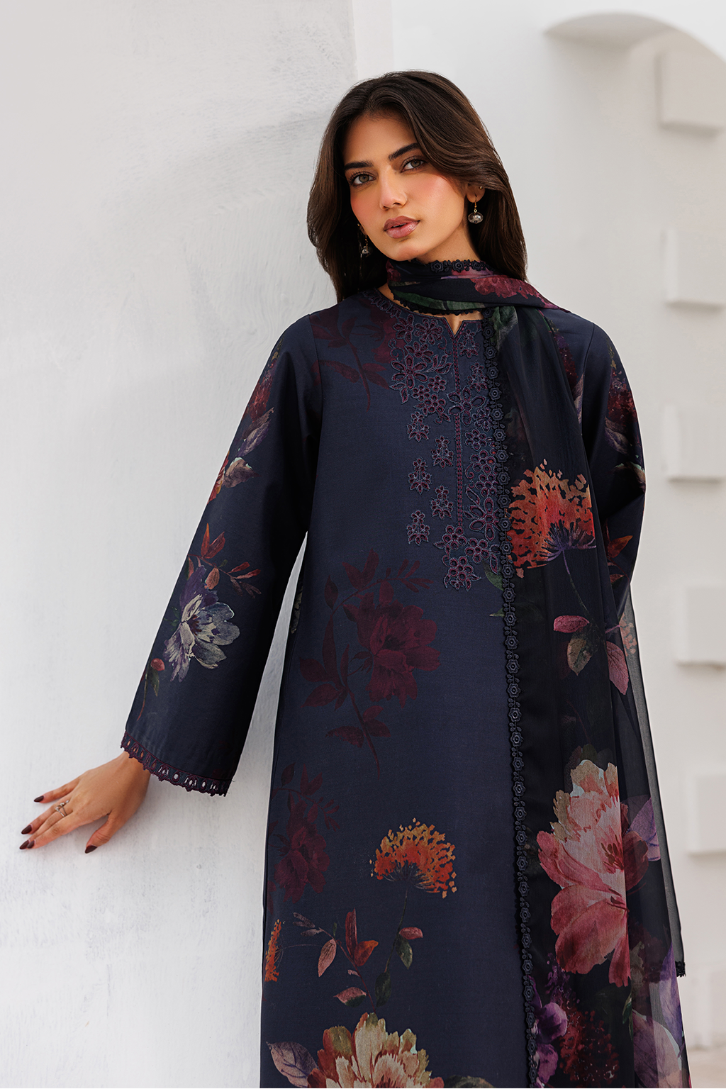 Iznik | Printed Lawn | UE-645