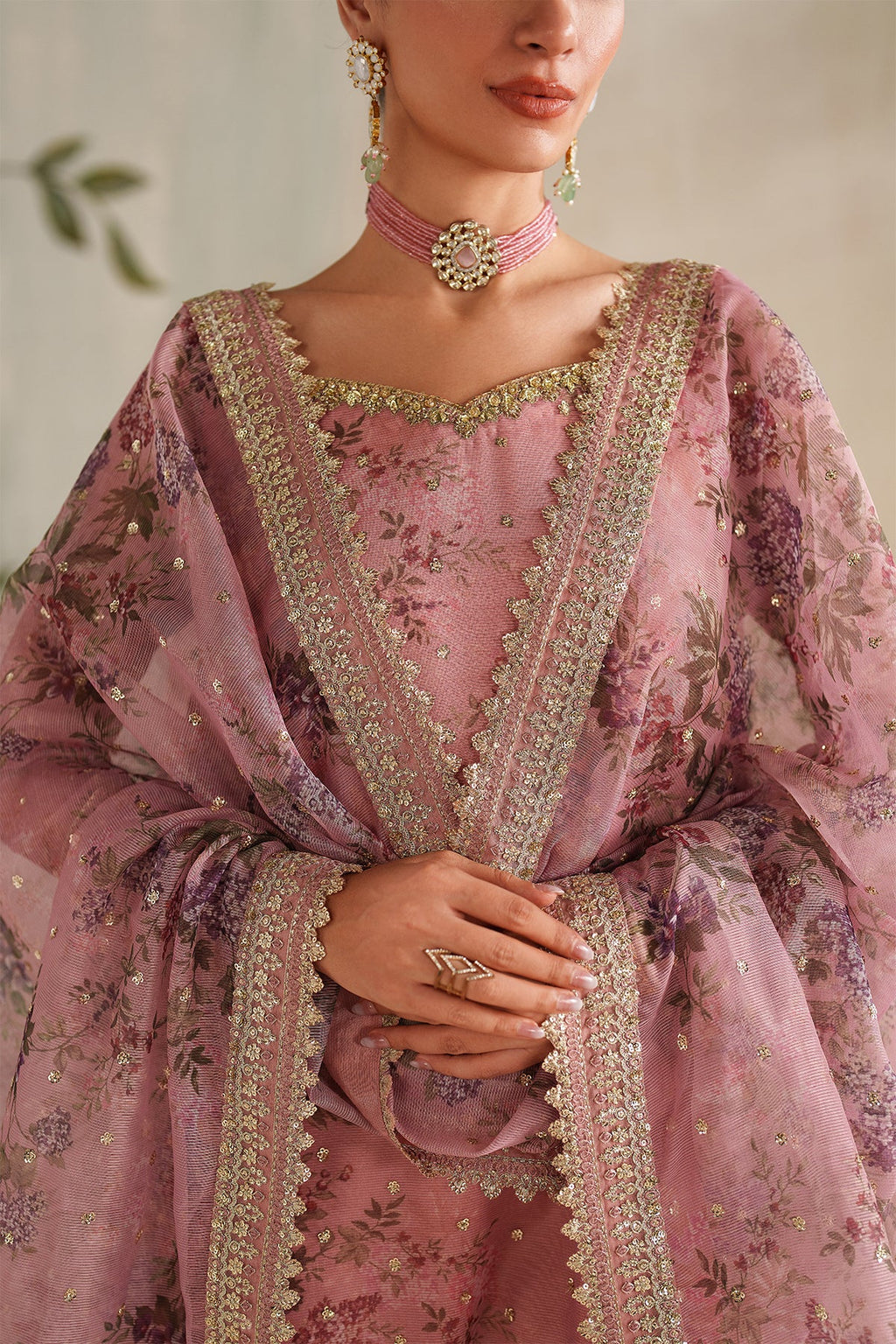 Baroque | EMBROIDERED COTTON NET | UF-4374
