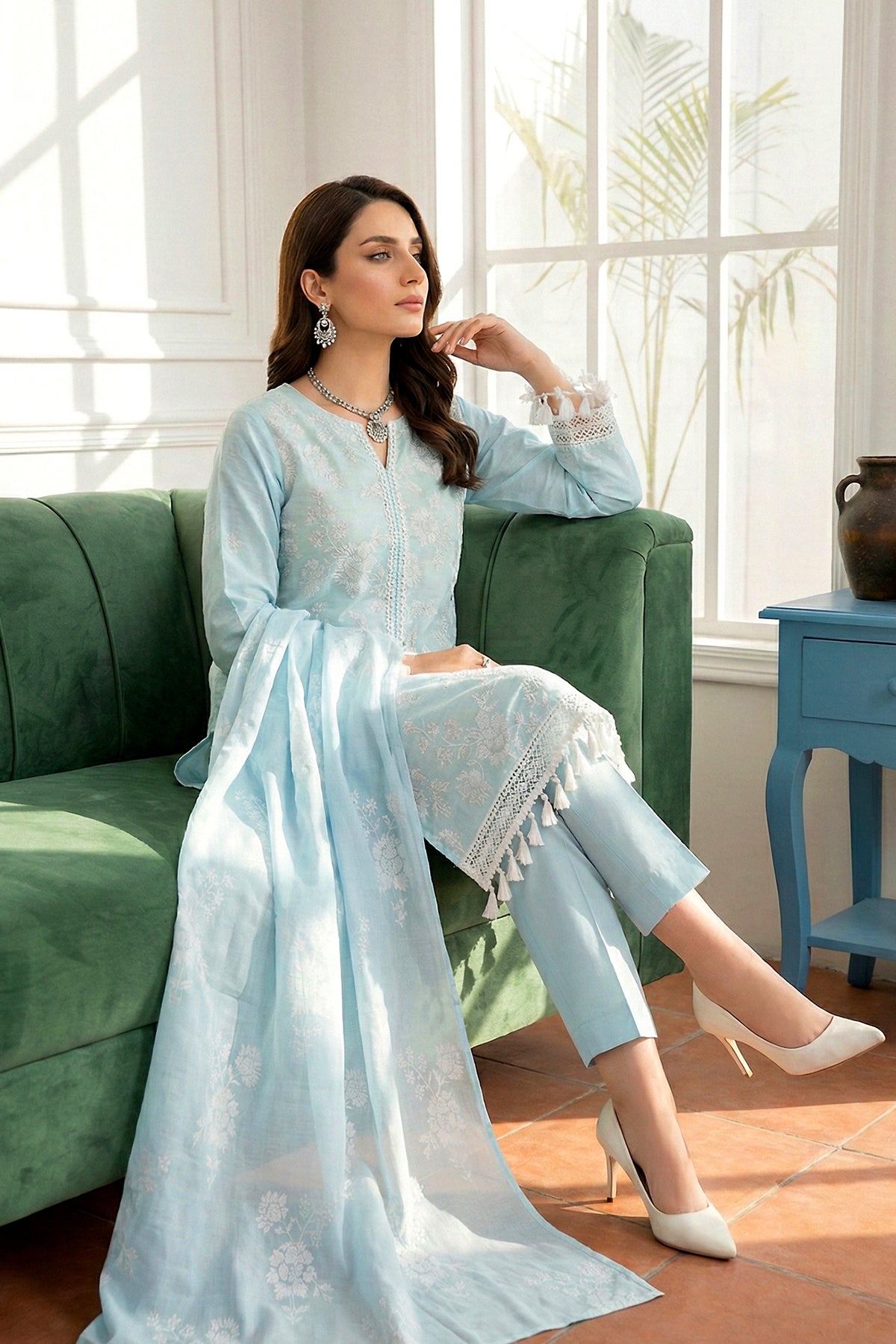 Noor-e-Fajar | Ayra Luxury Lawn | NF-1532