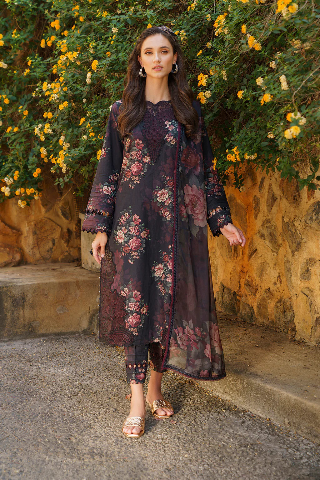 Iznik | Online Exclusive Lawn | UE-214