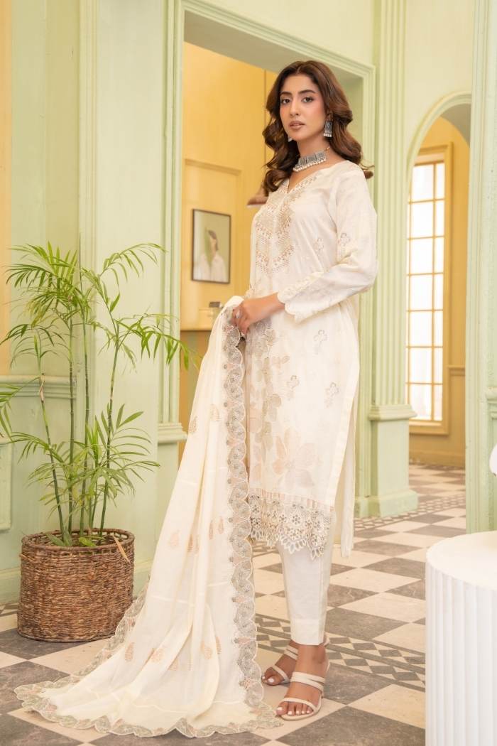 Riaz Arts | Namoos Lawn | RA-N-05