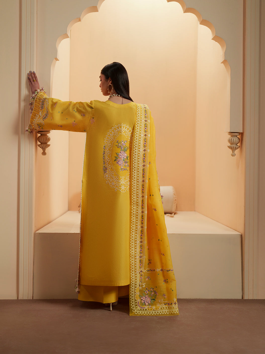 Bin ILyas | Mashriq Luxury Lawn '26 | D-111-B
