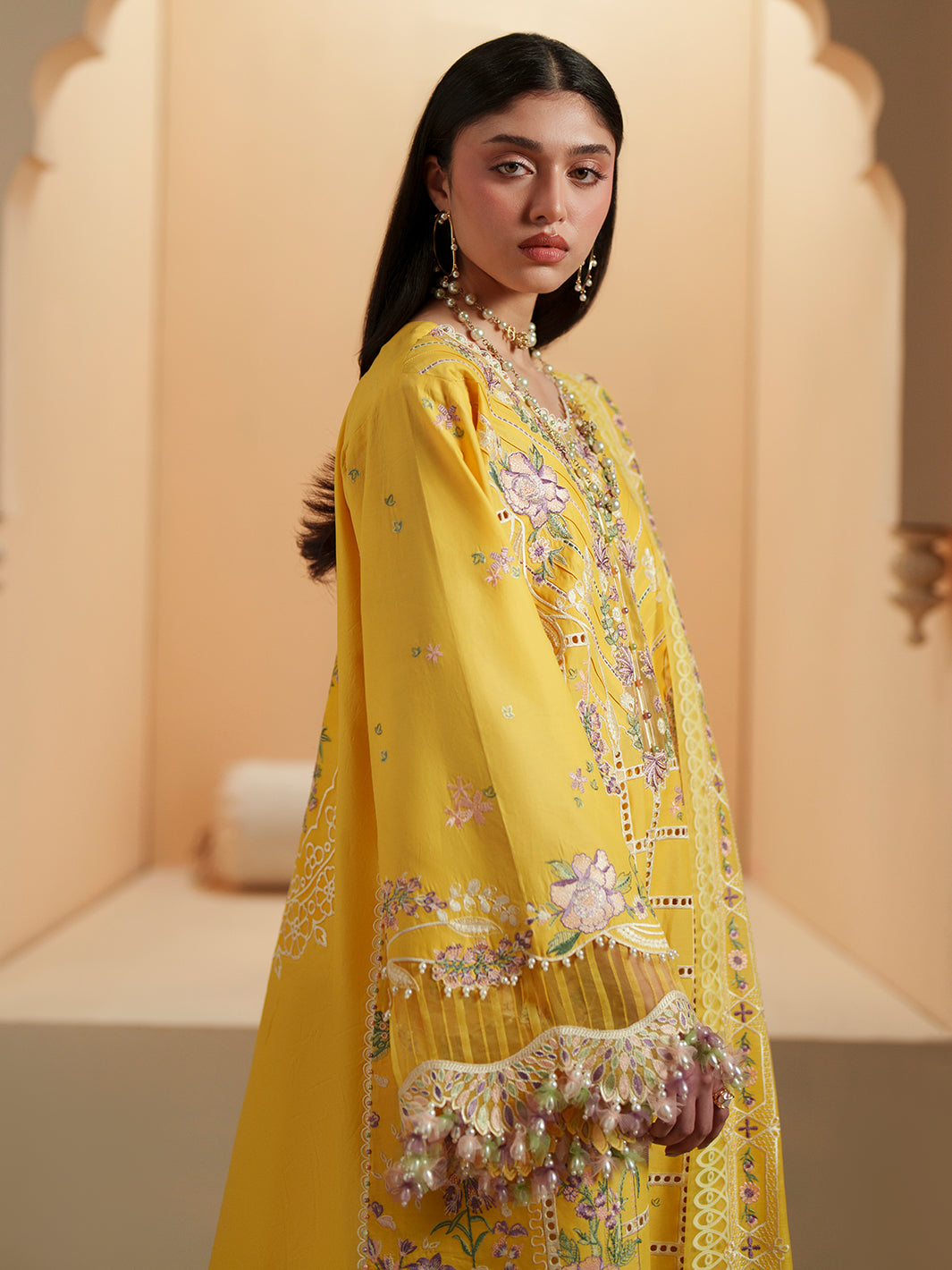 Bin ILyas | Mashriq Luxury Lawn '26 | D-111-B