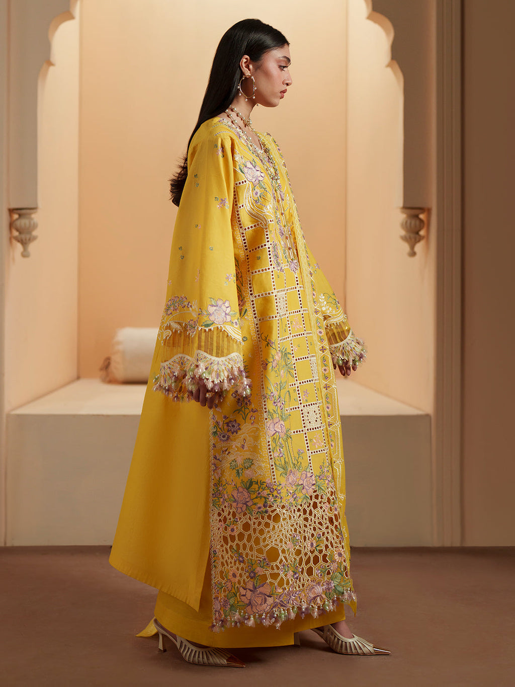 Bin ILyas | Mashriq Luxury Lawn '26 | D-111-B