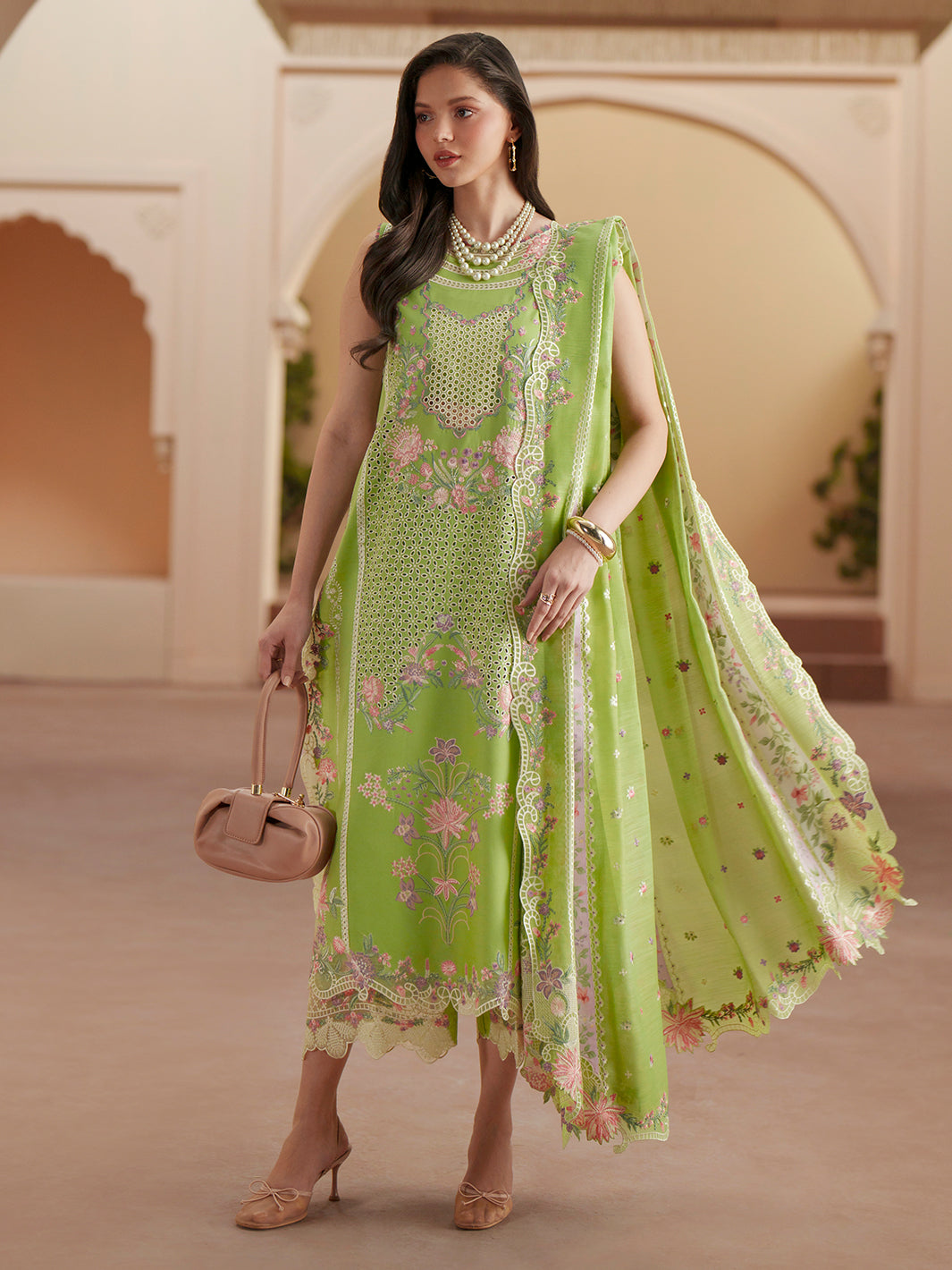 Bin ILyas | Mashriq Luxury Lawn '26 | D-112-A