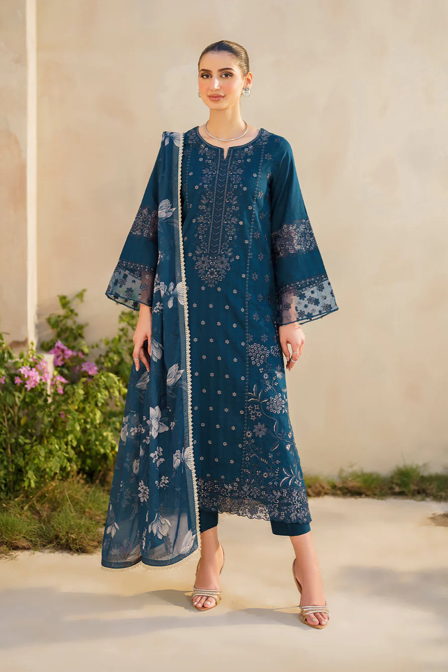 IZNIK | EMBROIDERED LAWN | SFL-01