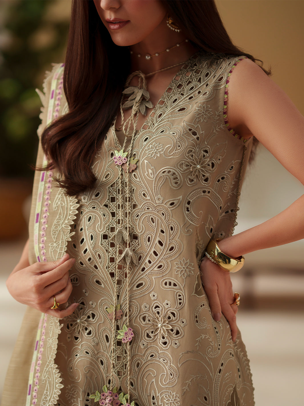 Bin ILyas | Mashriq Luxury Lawn '26 | D-113-A