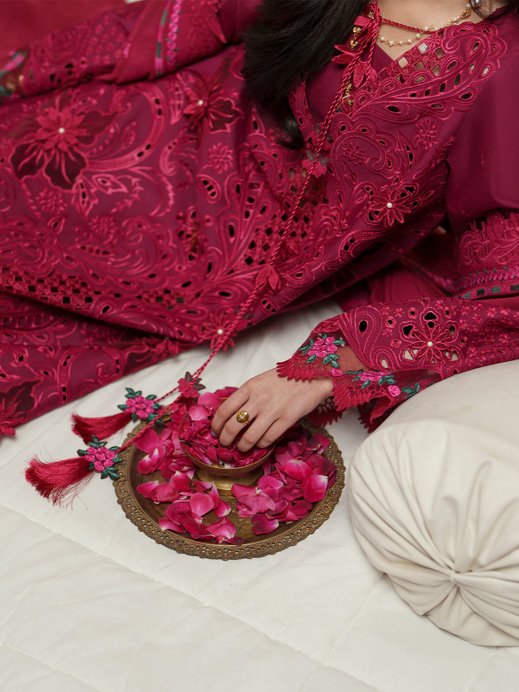 Bin ILyas | Mashriq Luxury Lawn '26 | D-113-B