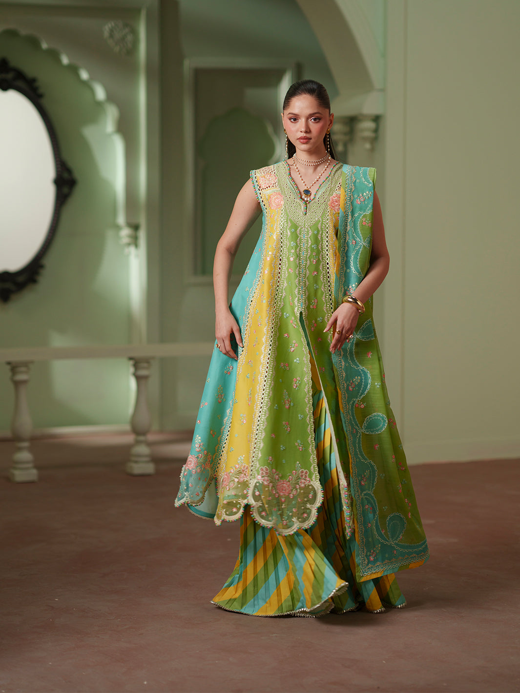 Bin ILyas | Mashriq Luxury Lawn '26 | D-114-A