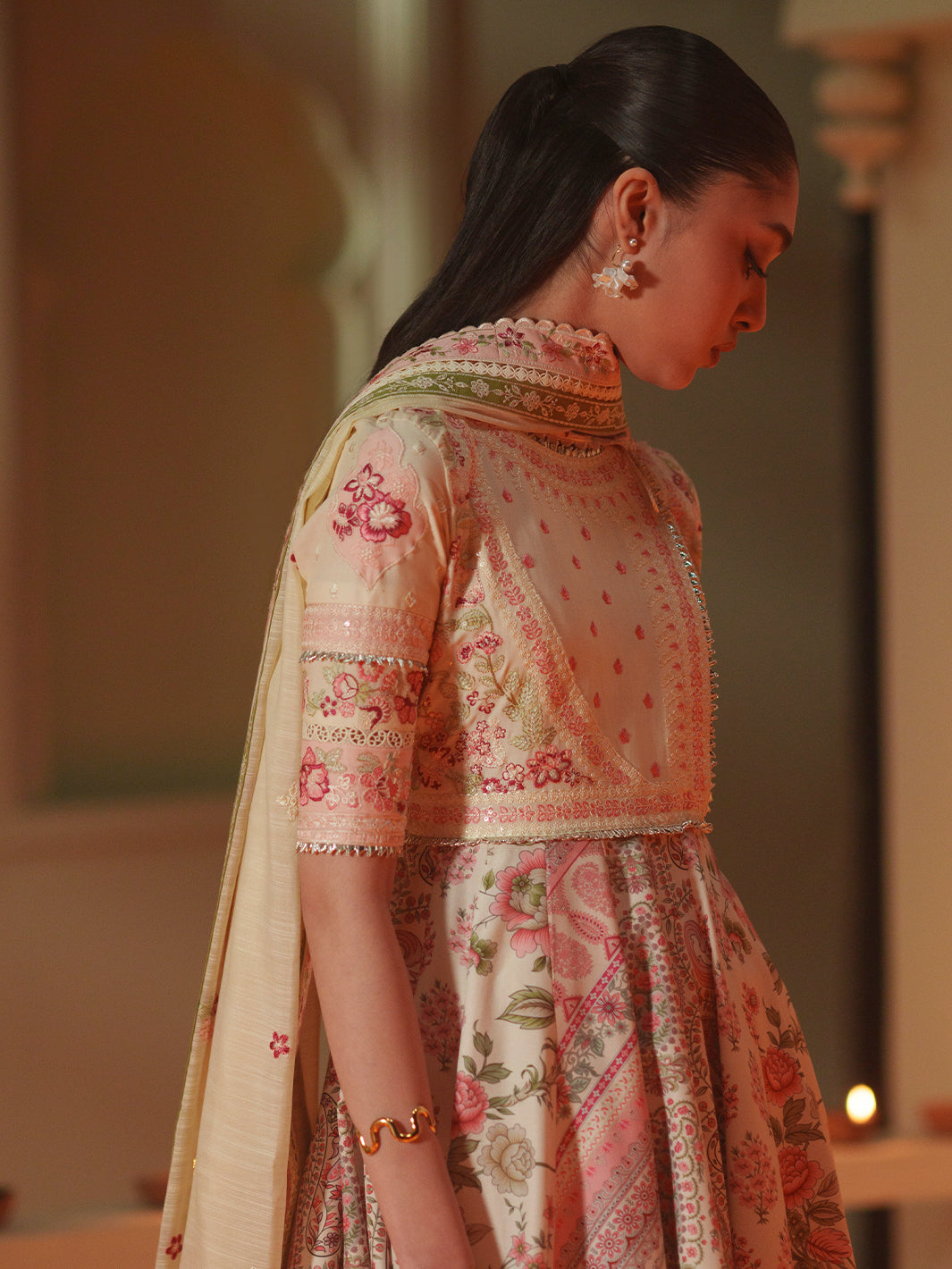Bin ILyas | Mashriq Luxury Lawn '26 | D-115-A