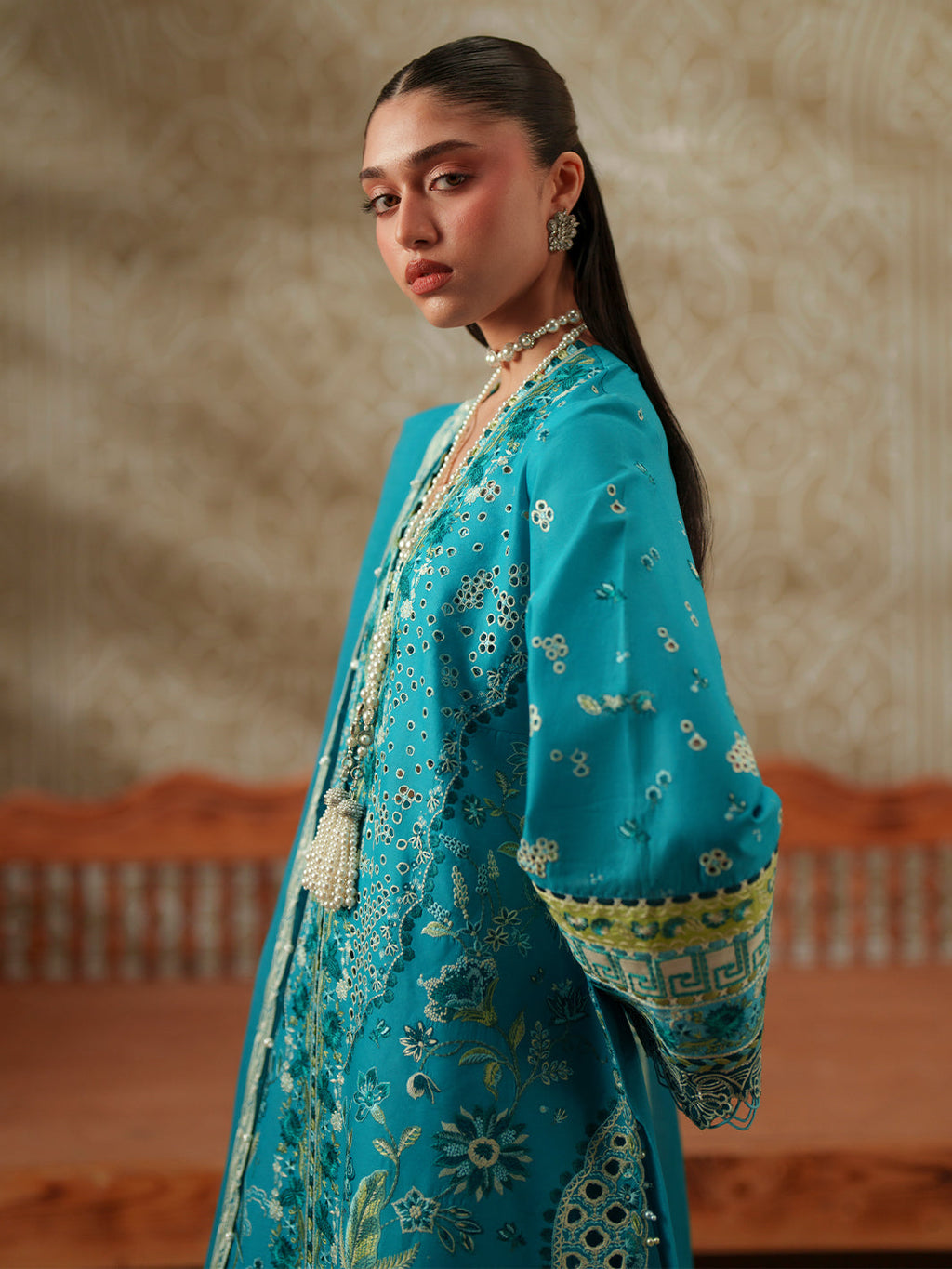 Bin ILyas | Mashriq Luxury Lawn '26 | D-116-B